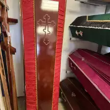 Гробы и саркофаги