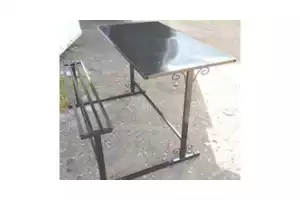Стол со скамейкой на плитку черный
